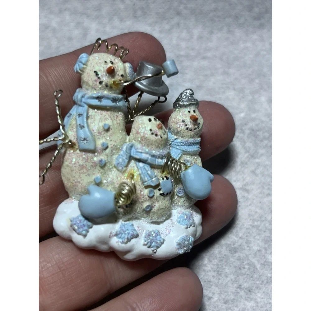 SNOWMAN Family Brooch Blue Hat & Scarf & Blue Buttons Glitter Accents 2